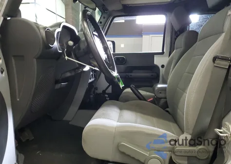 2007 Jeep Wrangler Sahara from USA, damaged, VIN 1J4FA54157L183566